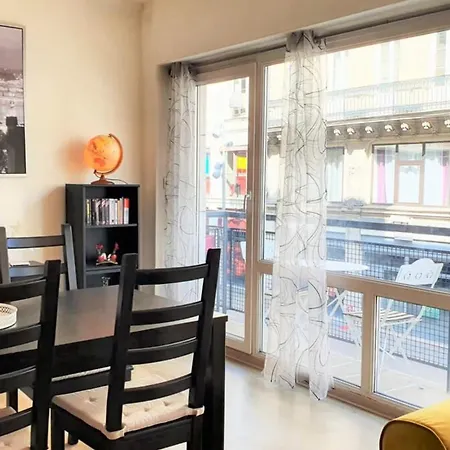 Le New Town - Balcon - Hypercentre - Tram شقة