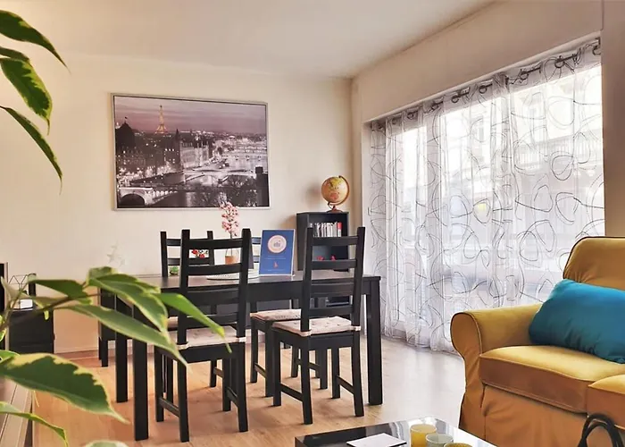 Le New Town - Balcon - Hypercentre - Tram *